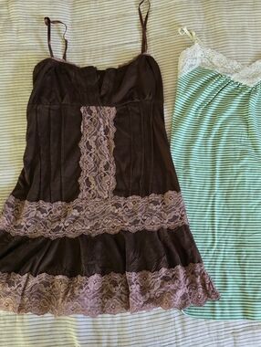 Set Of 2 Y2k Lace Trim Cami Tank Tops Striped Green And Aolid Brown Sz M